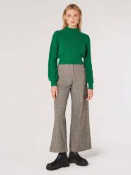 Apricot Sweter w kolorze zielonym rozmiar: M. Zielone swetry Apricot, m, bez wzorów, ze splotem, bez ramiączek. Za 105.88 zł.
