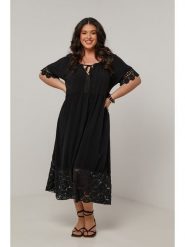Curvy Lady Sukienka w kolorze czarnym rozmiar: 44/46. Czarne sukienki Curvy Lady, na co dzień, bez wzorów, z koronki, klasyczne, bez kołnierzyka, bez ramiączek, maxi, proste. Za 154.45 zł.