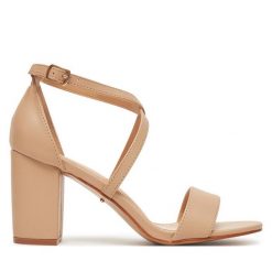 Sandały DeeZee. Brązowe sandały DeeZee, bez wzorów, bez obcasa, na słupku, bez zapięcia. Za 129.99 zł.