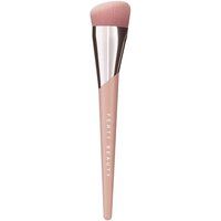 Precision Foundation Brush 145 - Pędzel do makijażu. Pędzle FENTY BEAUTY. Za 169.00 zł.