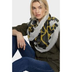 Parfois - Szal. Żółte szaliki Parfois, bez wzorów, z poliesteru. W wyprzedaży za 29.90 zł.