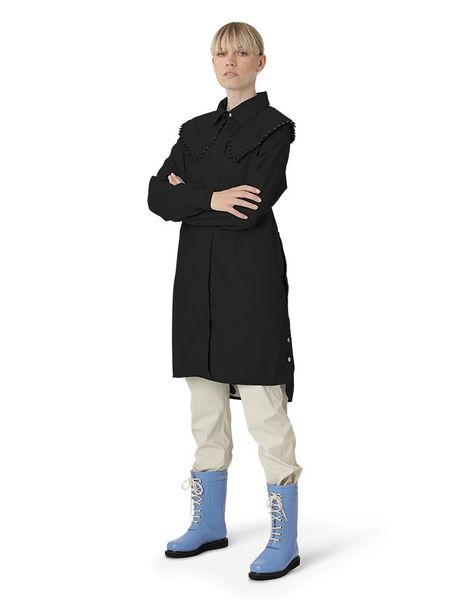 Ilse Jacobsen Kurtka przeciwdeszczowa w kolorze czarnym rozmiar: 42. Czarne kurtki sportowe Ilse Jacobsen, s, bez wzorów, bez kaptura, outdoorowe. Za 205.45 zł.