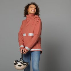 Ciepła kurtka przeciwdeszczowa na rower miejski damska Btwin 540 odblaskowa. Brązowe kurtki sportowe B'TWIN, l, bez wzorów, z tkaniny, bez kaptura, rowerowe. Za 399.99 zł.