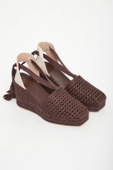Espadryle damskie na koturnie Accordo WEEKEND MAX MARA. Espadryle Weekend Max Mara, bez wzorów, bez obcasa, na koturnie, bez zapięcia. Za 1,519.00 zł.