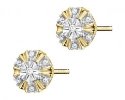 Kolczyki z żółtego złota z diamentami - 0,05 ct - próba 375. Żółte kolczyki Apart, z diamentem, złote. Za 1,190.00 zł.