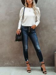 LA Angels Sweter w kolorze kremowym rozmiar: M. Brązowe swetry LA Angels, m, bez wzorów, bez ramiączek. Za 160.45 zł.