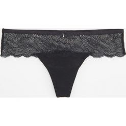 Koronkowe stringi - Czarny. Stringi Reserved. Za 24.99 zł.