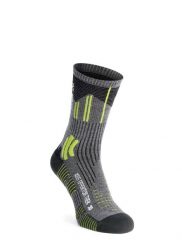 Skarpety trekkingowe X-Socks Effektor Trekking. Szare skarpety X Socks, bez wzorów, z materiału. Za 100.00 zł.