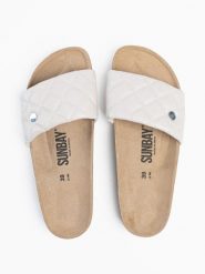 Sunbay Klapki "Dune" w kolorze białym rozmiar: 39. Białe klapki Sunbay, bez wzorów, z otwartym noskiem, bez obcasa. Za 174.95 zł.