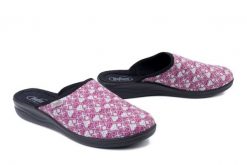 BEFADO 551D 005 różowy, kapcie damskie. Czerwone obuwie domowe Befado, bez wzorów, bez zapięcia. Za 44.99 zł.