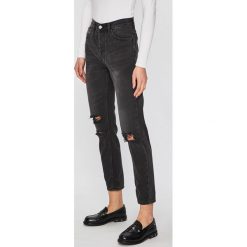 Tally Weijl - Jeansy. Czarne jeansy TALLY WEIJL, bez wzorów, z podwyższonym stanem. W wyprzedaży za 129.90 zł.