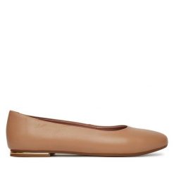 Baleriny Lasocki. Brązowe baleriny Lasocki, bez wzorów, bez obcasa. Za 149.99 zł.