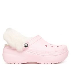 Klapki Crocs. Czerwone klapki Crocs, bez wzorów, bez obcasa. Za 309.99 zł.