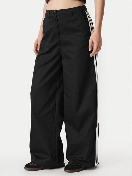 Adidas Spodnie materiałowe Tailored KS9370 Czarny Loose Fit. Czarne spodnie materiałowe Adidas, bez wzorów, z bawełny. Za 279.99 zł.