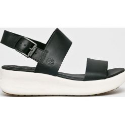 Timberland - Sandały. Czarne sandały Timberland, bez wzorów, z gumy, bez obcasa, na platformie, bez zapięcia. W wyprzedaży za 299.90 zł.