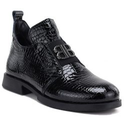 Skórzane botki damskie lakierowane kroko czarne T.Sokolski Z25-301. Czarne botki T.Sokolski, bez wzorów, z lakierowanej skóry, bez obcasa, bez zapięcia. Za 269.99 zł.