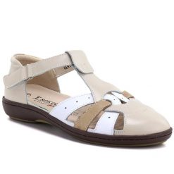 Skórzane sandały damskie zabudowane beżowe T.Sokolski L26-678. Brązowe sandały T.Sokolski, bez wzorów, ze skóry, bez obcasa, bez zapięcia. Za 209.99 zł.