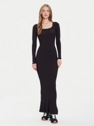 Guess Sukienka codzienna O5BK03 KCDA2 Czarny Slim Fit. Czarne sukienki Guess, na co dzień, l, z aplikacjami, bez kołnierzyka, bez ramiączek, proste. Za 359.99 zł.