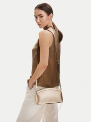 MICHAEL Michael Kors Torebka 30S6G13C5M Złoty. Żółte listonoszki MICHAEL Michael Kors, bez wzorów, ze skóry, bez dodatków. Za 819.99 zł.