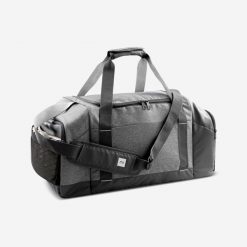 Torba sportowa Decathlon Academic 55 l. Czarne torby na ramię DECATHLON, bez wzorów, z materiału, sportowe, na ramię, bez dodatków. Za 119.99 zł.