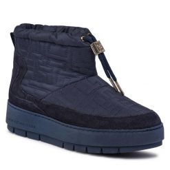 Śniegowce Tommy Hilfiger. Niebieskie trapery i śniegowce TOMMY HILFIGER. Za 1,039.00 zł.