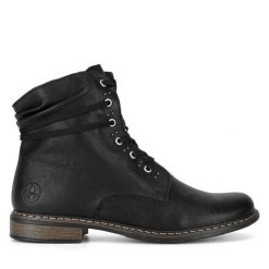 Botki Rieker. Czarne botki Rieker, bez wzorów, bez obcasa, na płaskiej podeszwie, bez zapięcia. Za 287.99 zł.