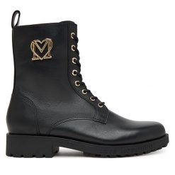 Trzewiki LOVE MOSCHINO. Czarne botki Love Moschino, bez wzorów, bez obcasa, na płaskiej podeszwie, bez zapięcia. Za 1,279.00 zł.