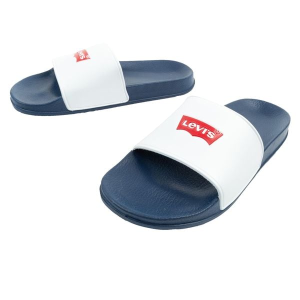 Klapki sportowe damskie laczki Levi's. Białe klapki Levi's®, bez wzorów, z materiału, bez obcasa. Za 76.99 zł.
