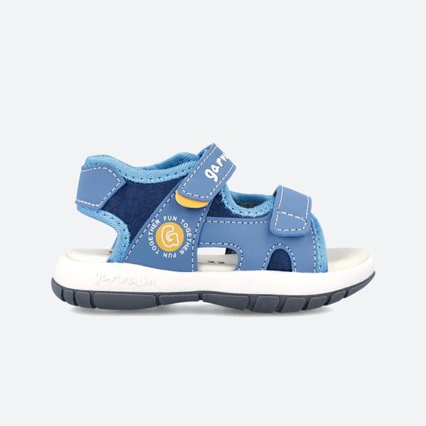 Sandały GARVALIN 242817G Niebieski. Niebieskie sandały Garvalin, bez wzorów, z tkaniny, bez obcasa, bez zapięcia. Za 150.77 zł.