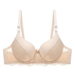 Biustonosz push-up z usztywnieniem i subtelnymi zdobieniami Veritchka. Czarne biustonosze Intica, z aplikacjami, z tkaniny. Za 79.00 zł.