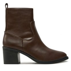 Botki Call It Spring. Brązowe botki Call it Spring, bez wzorów, bez obcasa, na słupku, bez zapięcia. Za 349.99 zł.