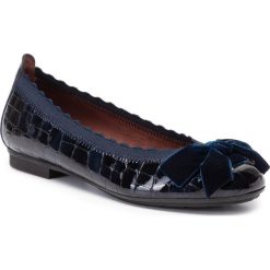 Baleriny HISPANITAS - Basil HI99240 Marine. Niebieskie baleriny Hispanitas, bez wzorów, z lakierowanej skóry, bez obcasa. Za 439.00 zł.