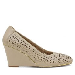 Półbuty Lasocki. Brązowe czółenka Lasocki, bez wzorów, bez obcasa, na koturnie, bez zapięcia. Za 279.99 zł.