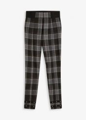 Jegginsy ze złotymi nitami. Czerwone jeansy bonprix, bez wzorów. Za 39.99 zł.