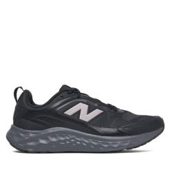 Buty do biegania New Balance. Czarne obuwie sportowe New Balance, bez zapięcia, do biegania. Za 449.99 zł.