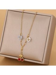 Atelier MIU Pozłacany naszyjnik z elementami ozdobnymi - dł. 45 cm rozmiar: onesize. Żółte naszyjniki Atelier MIU, z perłą, pozłacane. Za 34.99 zł.