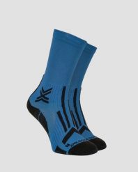 Skarpety trailowe X-Socks Trailrun Perform Crew. Niebieskie skarpety X Socks, bez wzorów. Za 98.00 zł.