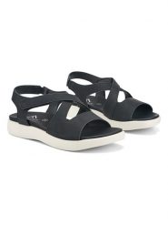 Freyling Sandały w kolorze czarnym rozmiar: 36. Czarne sandały Freyling, bez wzorów, klasyczne, z otwartym noskiem, bez obcasa, bez zapięcia. Za 110.45 zł.