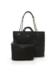 Guess Torebka HWYQ87 48290 Czarny. Czarne torebki klasyczne Guess, z aplikacjami, ze skóry, bez dodatków. Za 449.99 zł.