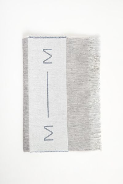 Szal damski Airone MM. Szaliki MM, bez wzorów. Za 479.00 zł.