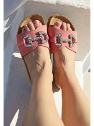 BABUNKERS Family Skórzane klapki w kolorze jasnoróżowym rozmiar: 36. Różowe klapki BABUNKERS Family, bez wzorów, z otwartym noskiem, bez obcasa. Za 173.99 zł.