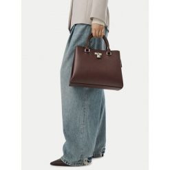 Torebka Nine West. Brązowe torebki klasyczne Nine West, bez wzorów, bez dodatków. Za 299.99 zł.