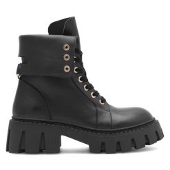 Botki Eva Minge. Czarne botki Eva Minge, bez wzorów, bez obcasa, na płaskiej podeszwie, bez zapięcia. Za 599.99 zł.