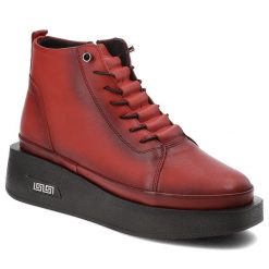 Czerwone Botki Artiker Modne Obuwie Damskie. Czerwone botki Artiker, na jesień, bez wzorów, z jeansu, bez obcasa, bez zapięcia. Za 259.00 zł.