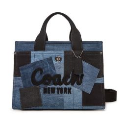 Torebka Coach. Niebieskie torebki klasyczne Coach, bez wzorów, bez dodatków. Za 1,459.00 zł.