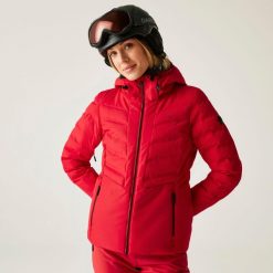 Kurtka narciarska damska z membraną Gliding wodoodporna Dare 2b. Czerwone kurtki narciarskie Dare 2b, bez wzorów, z tkaniny, bez kaptura, narciarskie. Za 1,149.99 zł.