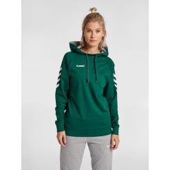 Bluza sportowa z kapturem damska Hummel Go Cotton Hoodie Woman. Zielone bluzy Hummel, s, bez wzorów, z kapturem. Za 212.90 zł.