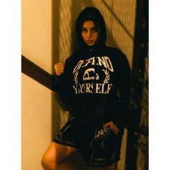 MANTO bluza z kapturem DEFEND czarna. Czarne bluzy MANTO, bez wzorów, z kapturem. Za 249.00 zł.