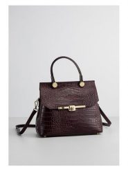 Christian Laurier Skórzana torebka "Emy" w kolorze bordowym - 27 x 19 x 12 cm rozmiar: onesize. Czerwone torby na ramię Christian Laurier, bez wzorów, z materiału, przez ramię, bez dodatków. Za 318.45 zł.