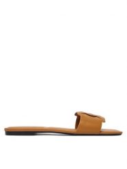 Calvin Klein Klapki Square Flat Sandal Emblem HW0HW03128 Brązowy. Brązowe klapki Calvin Klein, bez wzorów, ze skóry, bez obcasa. Za 369.99 zł.